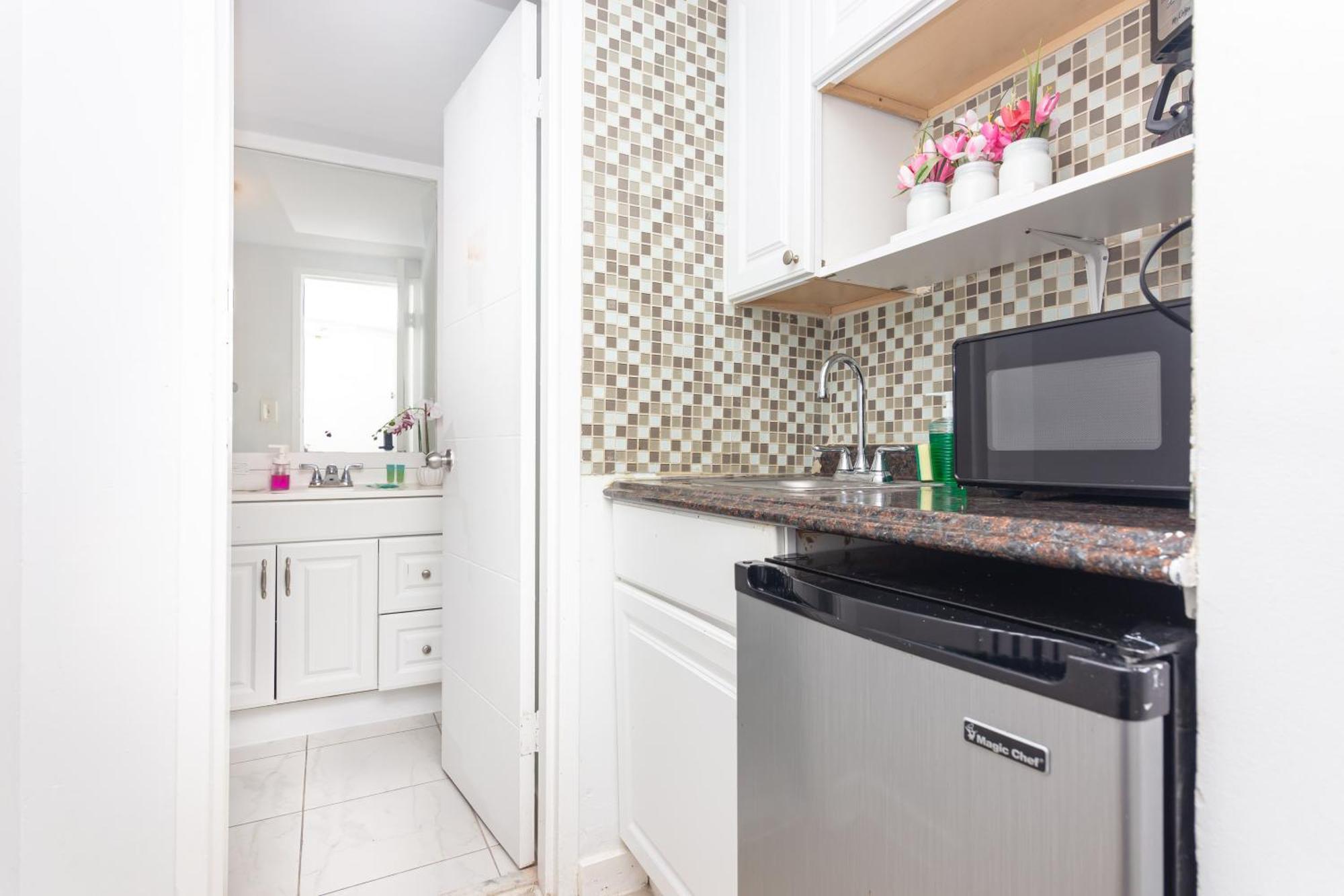 Girasole Rentals Suites Маями Бийч Стая снимка