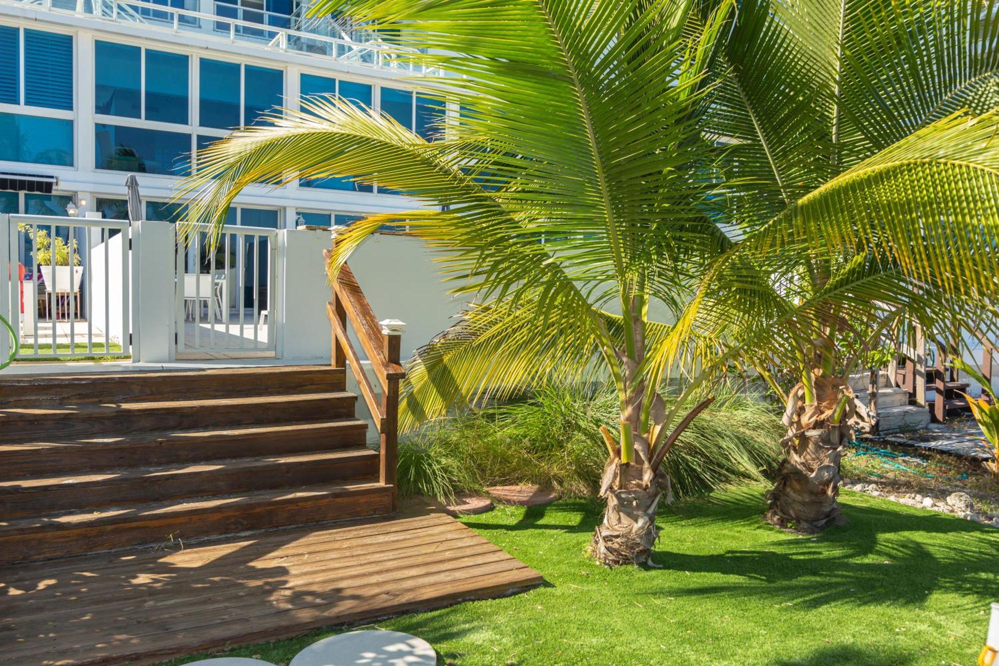 Girasole Rentals Suites Маями Бийч Стая снимка
